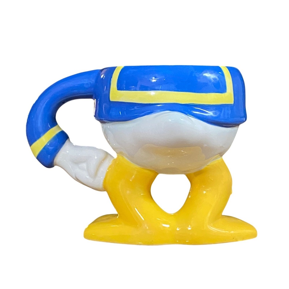 Authentic Disney Parks Donald Duck 3D Sculpted Ceramic Coffee Mug Signed
